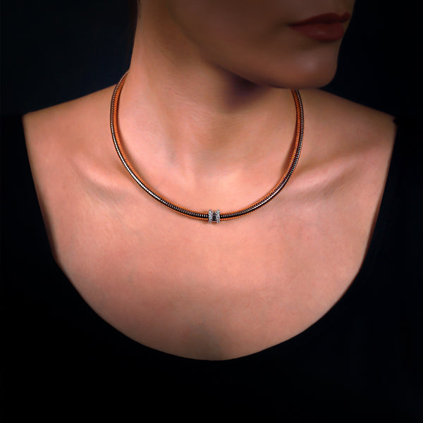 Gradiva Amour | Diamond Necklace | 18K Gold