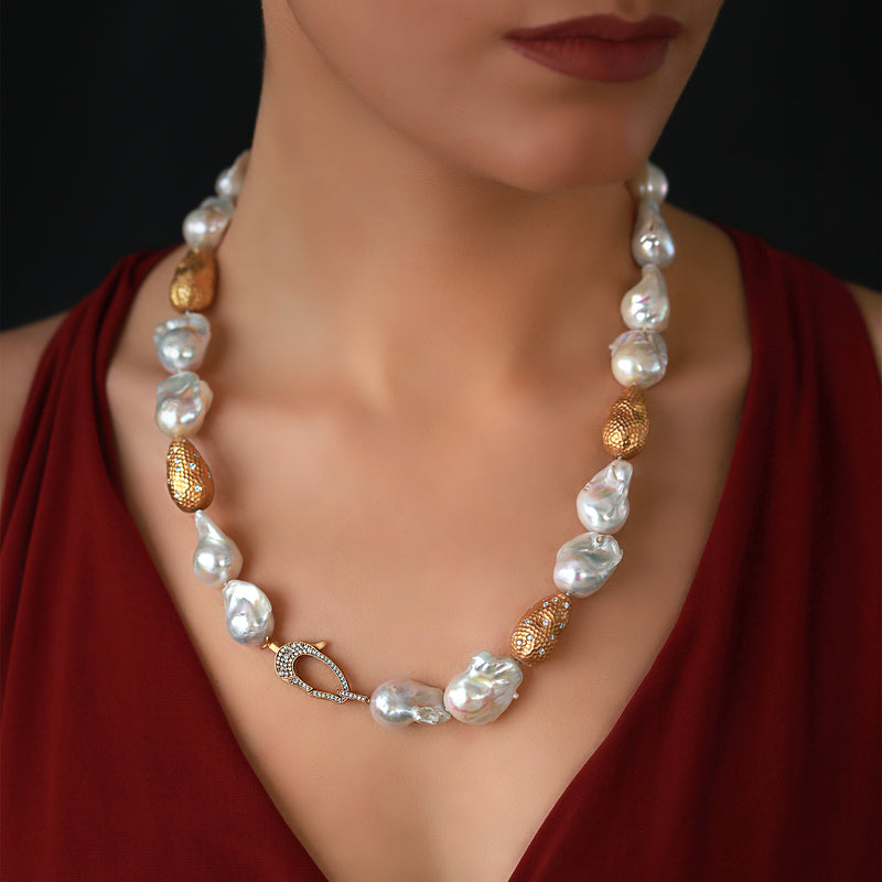 Gradıva Pearls | Pırlanta İnci Küpe | 14 Ayar Altın
