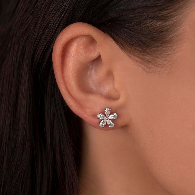 Gradiva Bloom | Diamond Earrings | 1.48 Cts. | 18K Gold