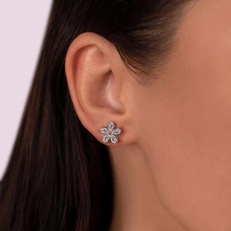 Gradiva Bloom | Diamond Earrings | 1.48 Cts. | 18K Gold