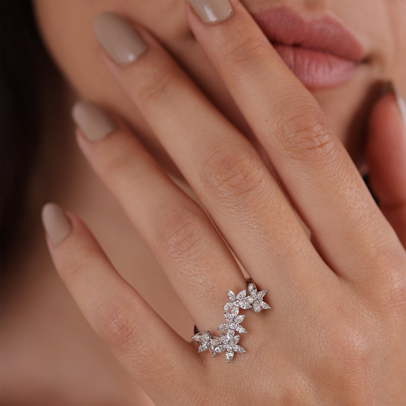Gradiva Lilie | Diamond Ring | 1.1 Cts. | 18K Gold